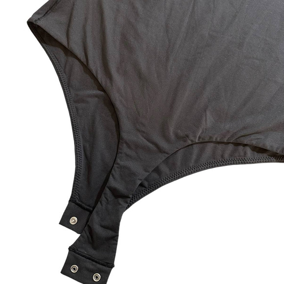 SKIMS NEW Fits Everybody Long Sleeve Crew Neck Bodysuit Onyx Black Medium NWOT - Picture 6 of 8